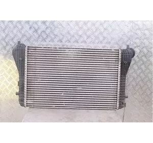 Радиатор интеркуллера VW Tiguan 5N0 3C0145805R