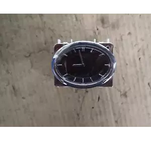 Стрелочные часы Infiniti QX56 2013 5,6 258101LA0A