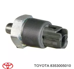 Датчик давления масла Toyota Corolla E18 E180 8353005010